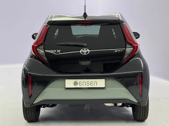 TOYOTA Aygo X 1.5 VVT-i HSD Trend