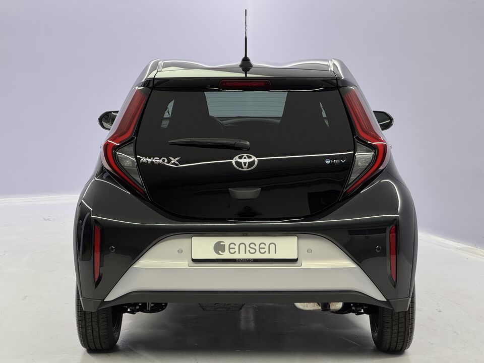 Aygo X 1.5 VVT-i HSD Trend