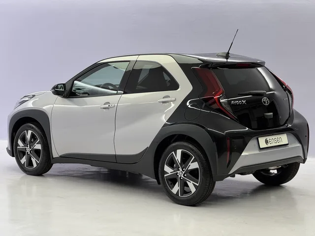 TOYOTA Aygo X 1.5 VVT-i HSD Trend