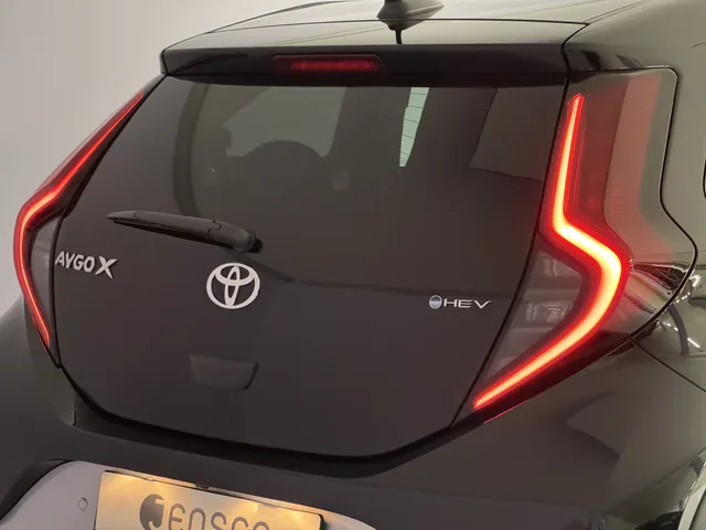 TOYOTA Aygo X 1.5 VVT-i HSD Trend