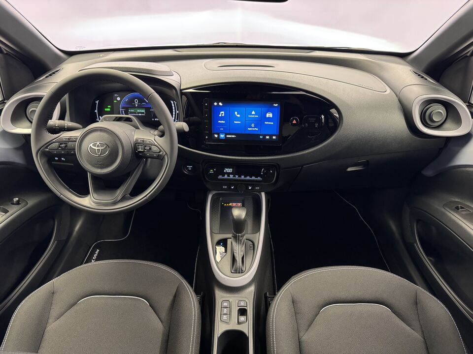 Aygo X 1.5 VVT-i HSD Trend