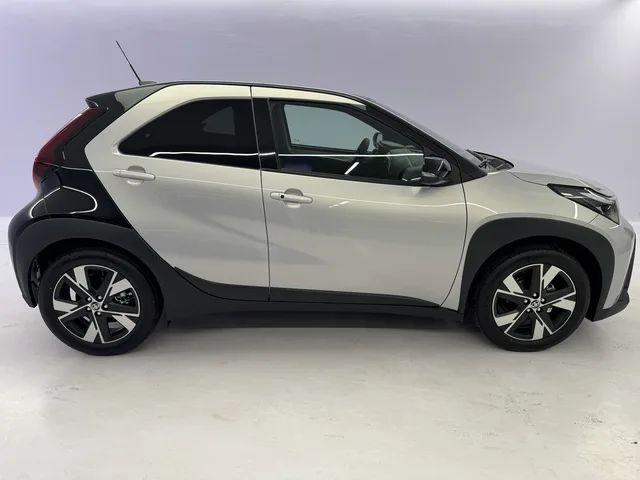 TOYOTA Aygo X 1.5 VVT-i HSD Trend