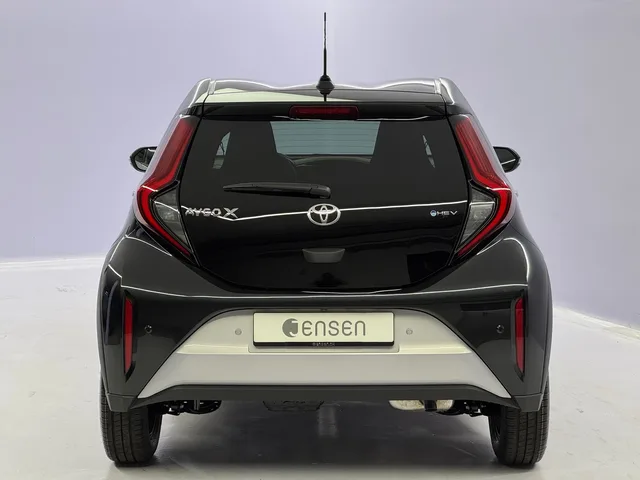 TOYOTA Aygo X 1.5 VVT-i HSD Trend