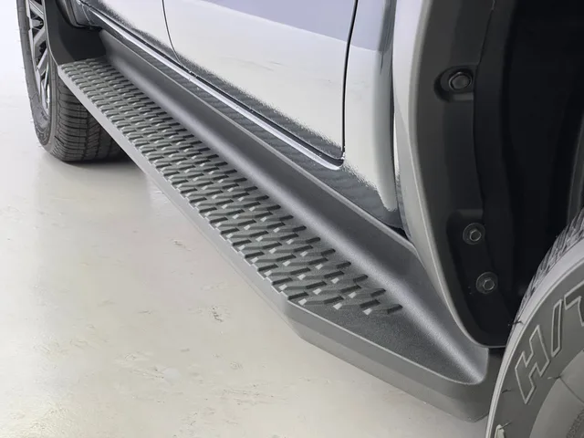 TOYOTA Hilux Double Cab.-Pick-up 2.8 D-4D MHEV 204 Style 4x4
