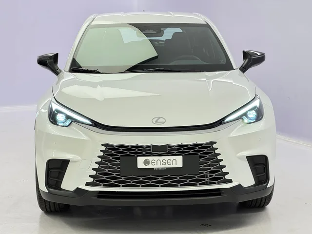 LEXUS LBX 1.5 Hybrid Impression