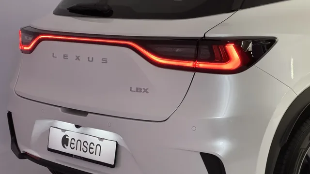 LEXUS LBX 1.5 Hybrid Impression