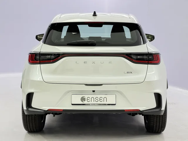 LEXUS LBX 1.5 Hybrid Impression