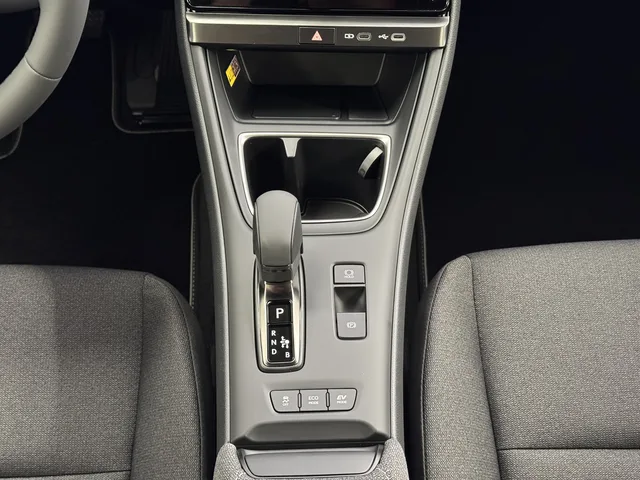 LEXUS LBX 1.5 Hybrid Impression