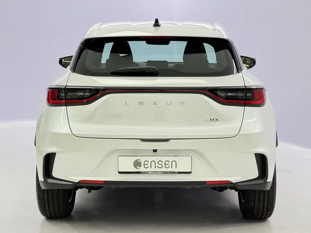 LEXUS LBX 1.5 Hybrid Impression