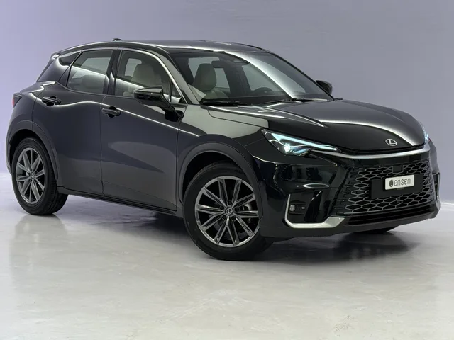 LEXUS LBX 1.5 Hybrid Elegant AWD