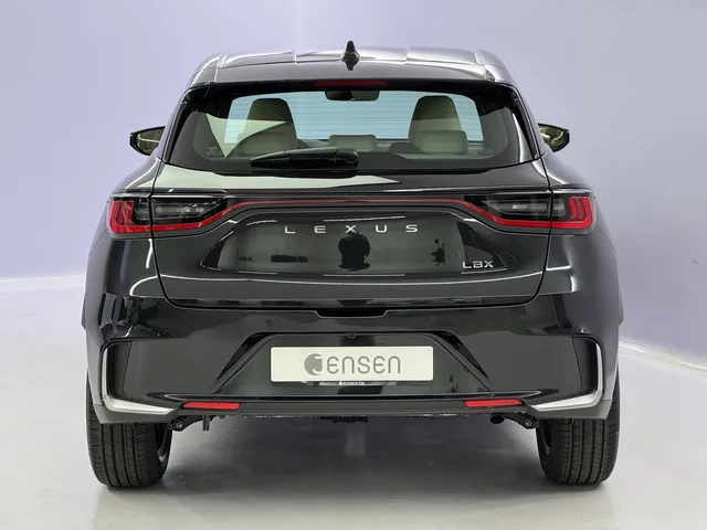 LEXUS LBX 1.5 Hybrid Elegant AWD