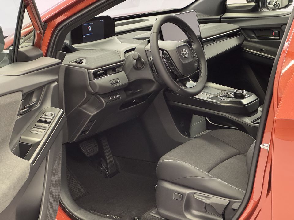 C-HR+ Style AWD