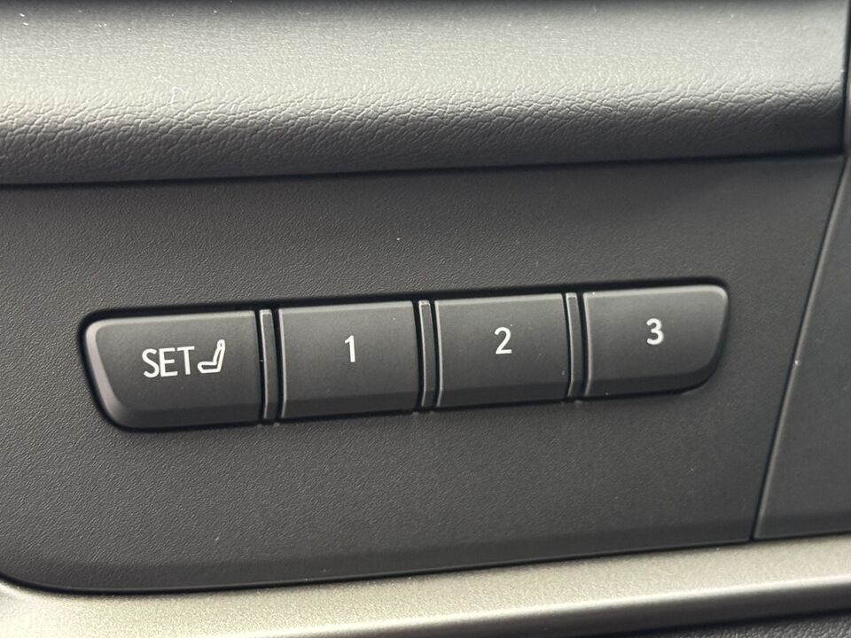 RZ 550e F Sport AWD