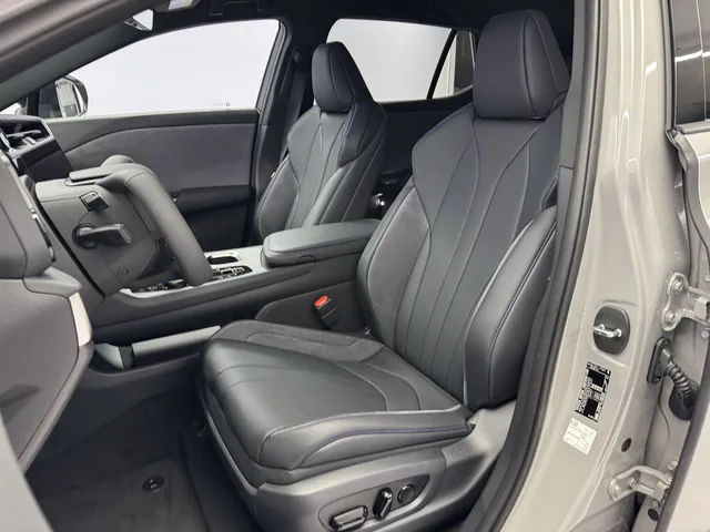 LEXUS RZ 550e F Sport AWD