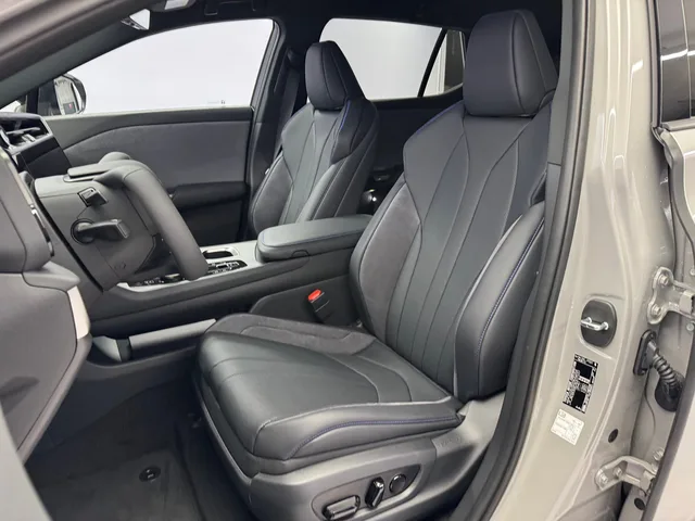 LEXUS RZ 550e F Sport AWD