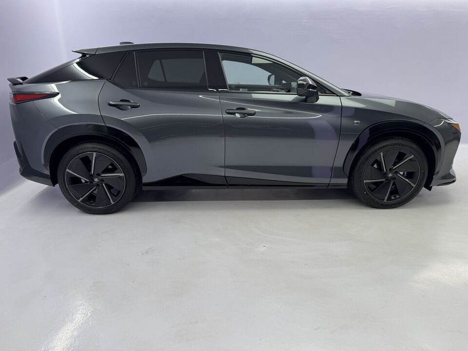 RZ 550e F Sport AWD