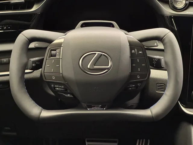 LEXUS RZ 550e F Sport AWD
