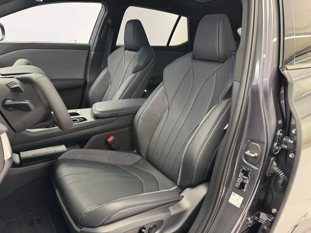LEXUS RZ 550e F Sport AWD