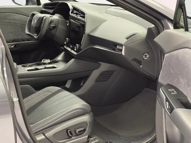 LEXUS RZ 550e F Sport AWD
