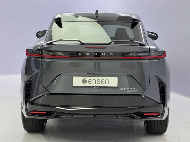 LEXUS RZ 550e F Sport AWD