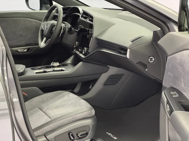 LEXUS RZ 500e Excellence AWD