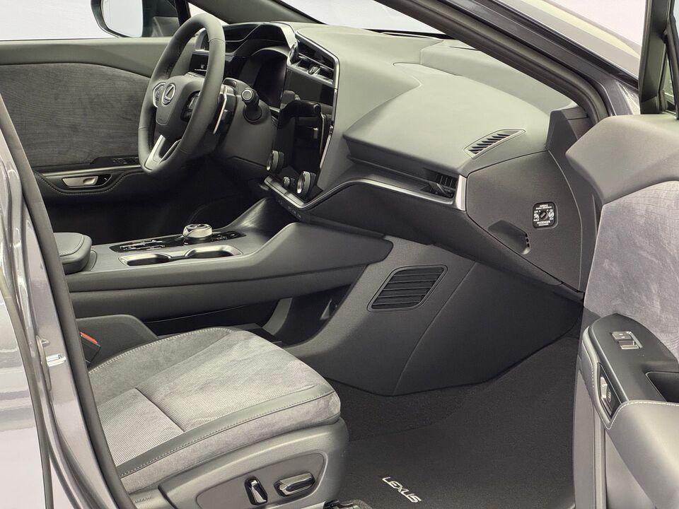 RZ 500e Excellence AWD