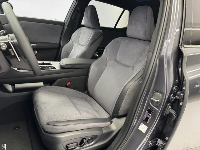 LEXUS RZ 500e Excellence AWD
