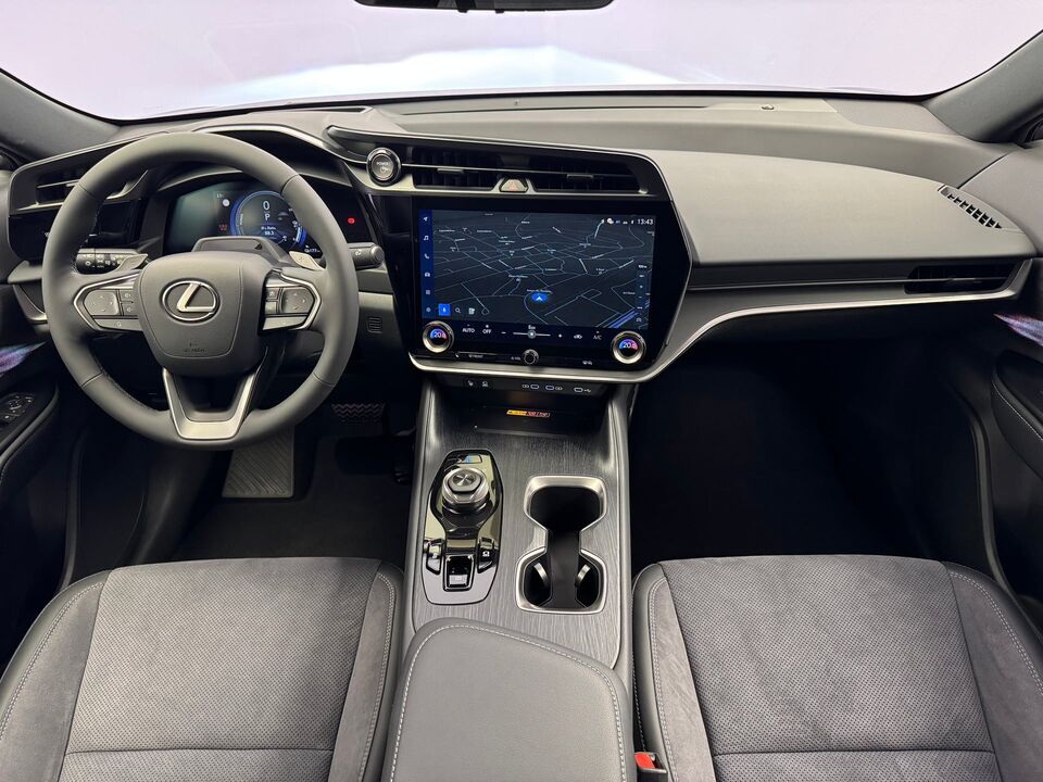 RZ 500e Excellence AWD