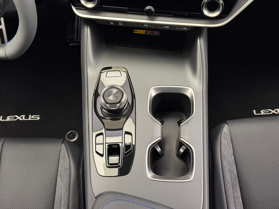 RZ 550e F Sport AWD