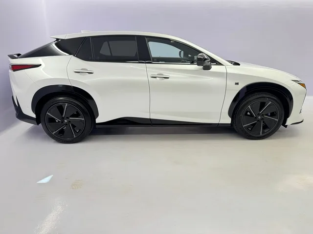 LEXUS RZ 550e F Sport AWD