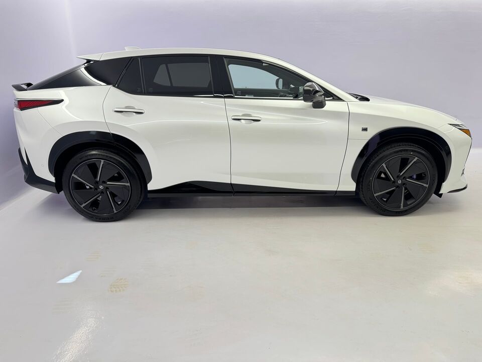 RZ 550e F Sport AWD