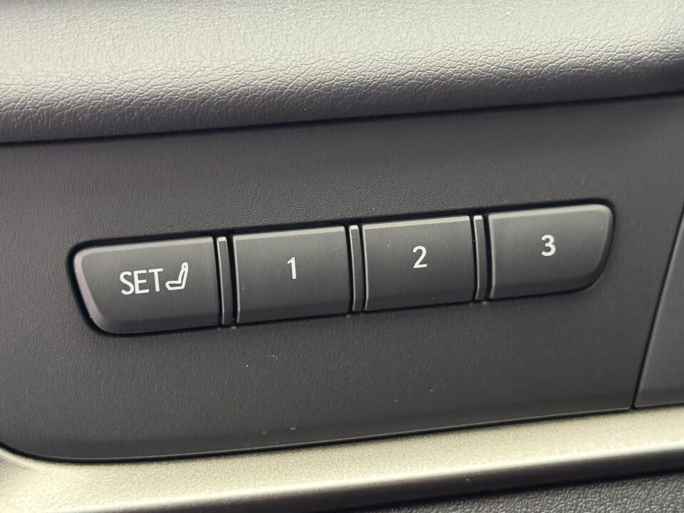 RZ 550e F Sport AWD