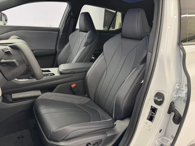 LEXUS RZ 550e F Sport AWD