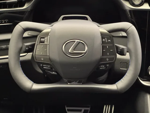 LEXUS RZ 550e F Sport AWD