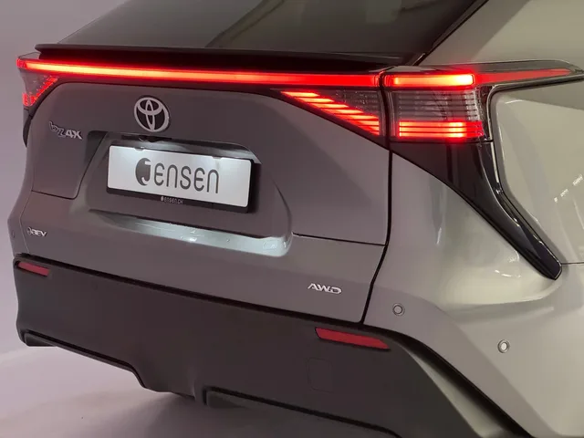 TOYOTA bZ4X Premium AWD