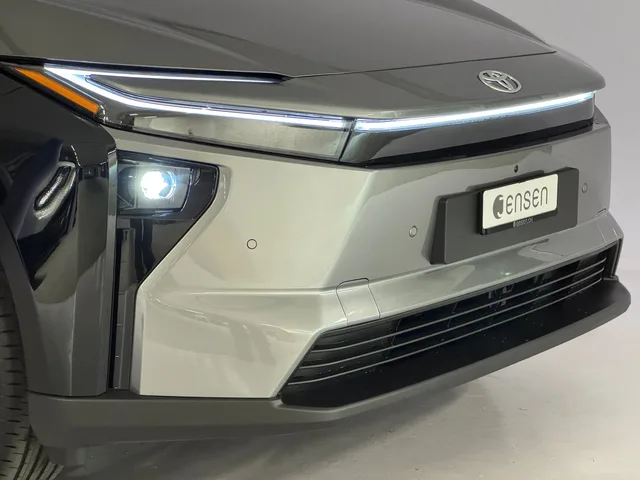 TOYOTA bZ4X Premium AWD