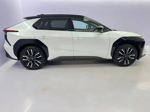 TOYOTA bZ4X Premium AWD