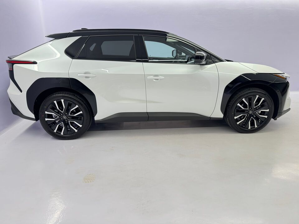 bZ4X Premium AWD