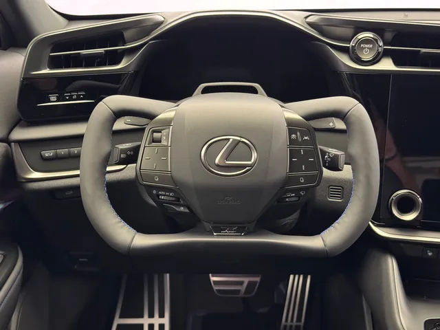 LEXUS RZ 550e F Sport AWD
