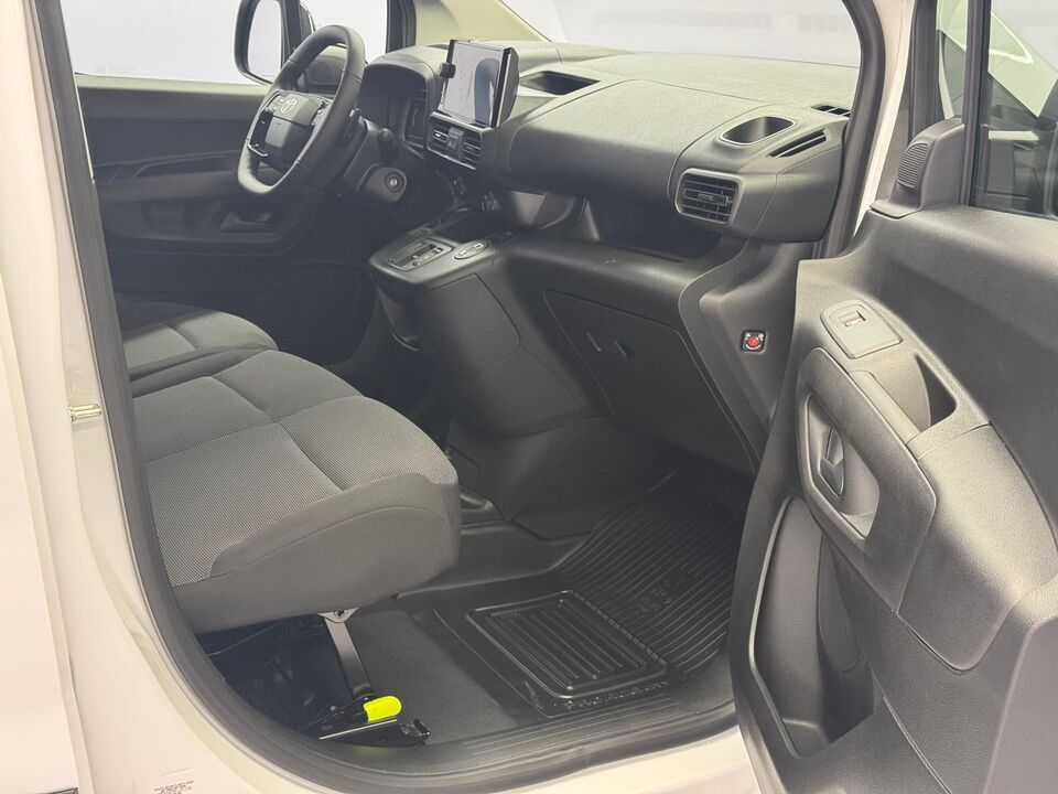 PROACE CITY Van L1 1.5 D Active