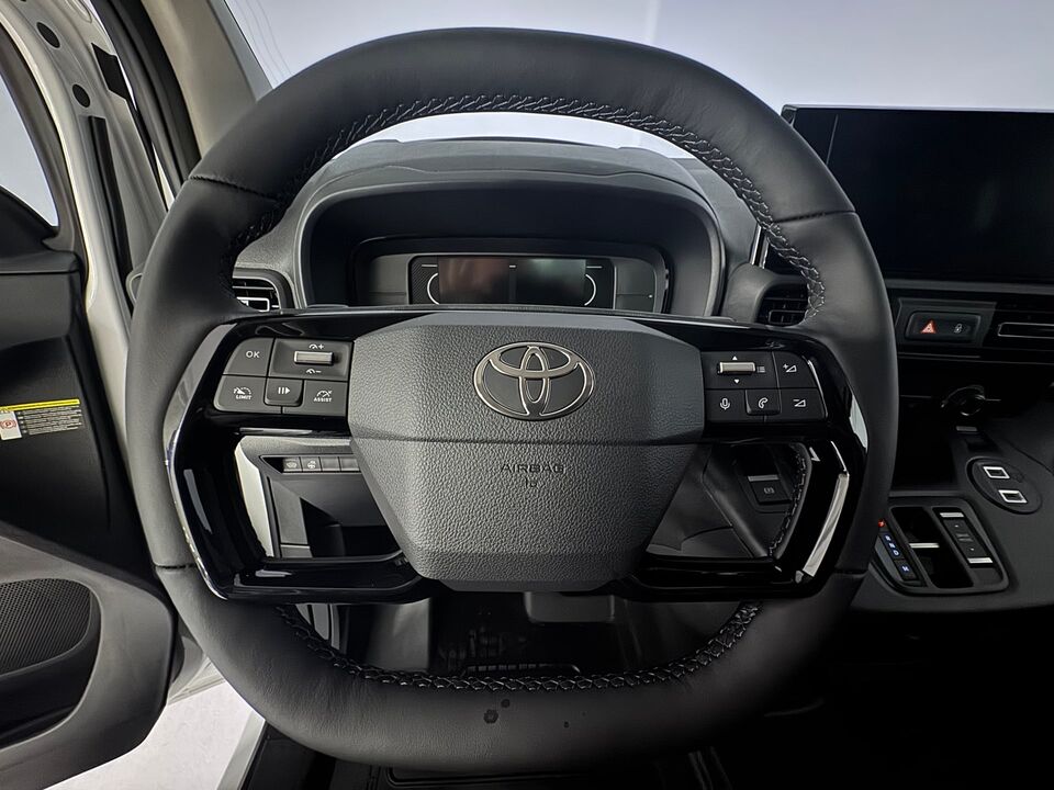 PROACE CITY Van L1 1.5 D Active