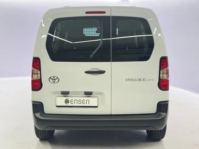 TOYOTA PROACE CITY Van L1 1.5 D Active
