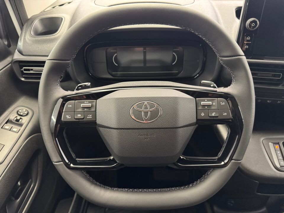 PROACE CITY Van L1 1.5 D Active