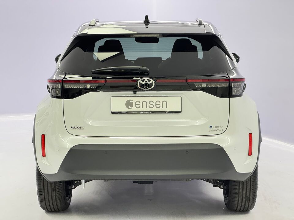Yaris Cross 1.5 VVT-i HSD Premium AWD-i