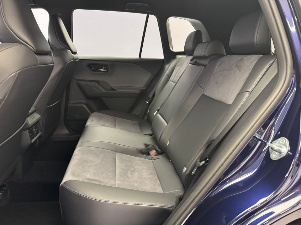 RAV4 2.5 Plug-In-Hybrid Style AWD-i