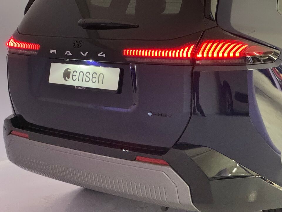RAV4 2.5 Plug-In-Hybrid Style AWD-i