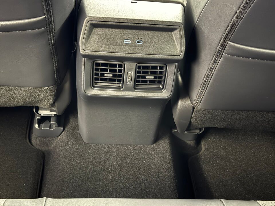 RAV4 2.5 Plug-In-Hybrid Style AWD-i