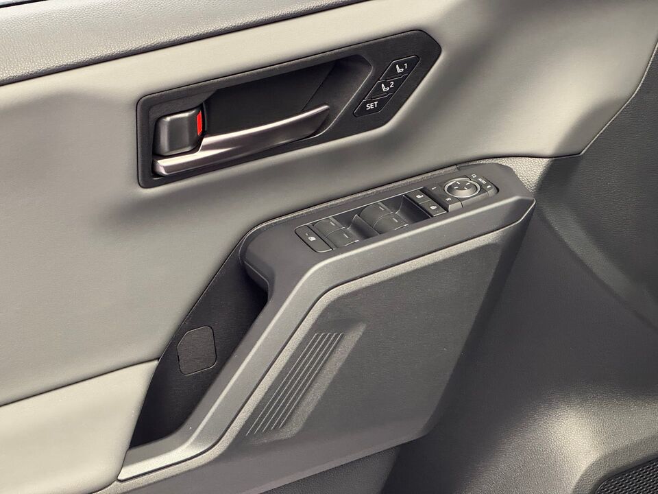 RAV4 2.5 Plug-In-Hybrid Style AWD-i