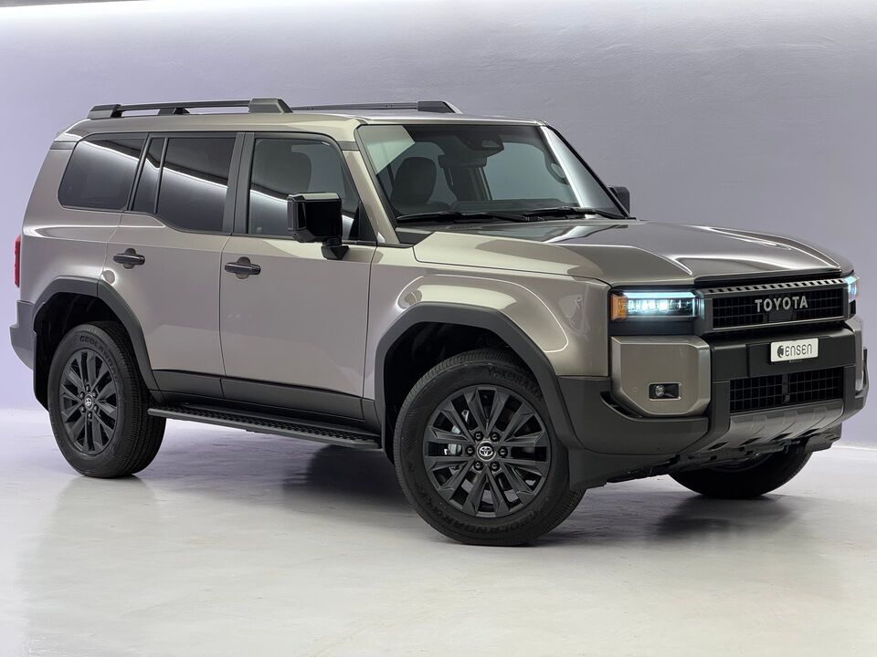 Land Cruiser 2.8 D 48V Invincible AWD