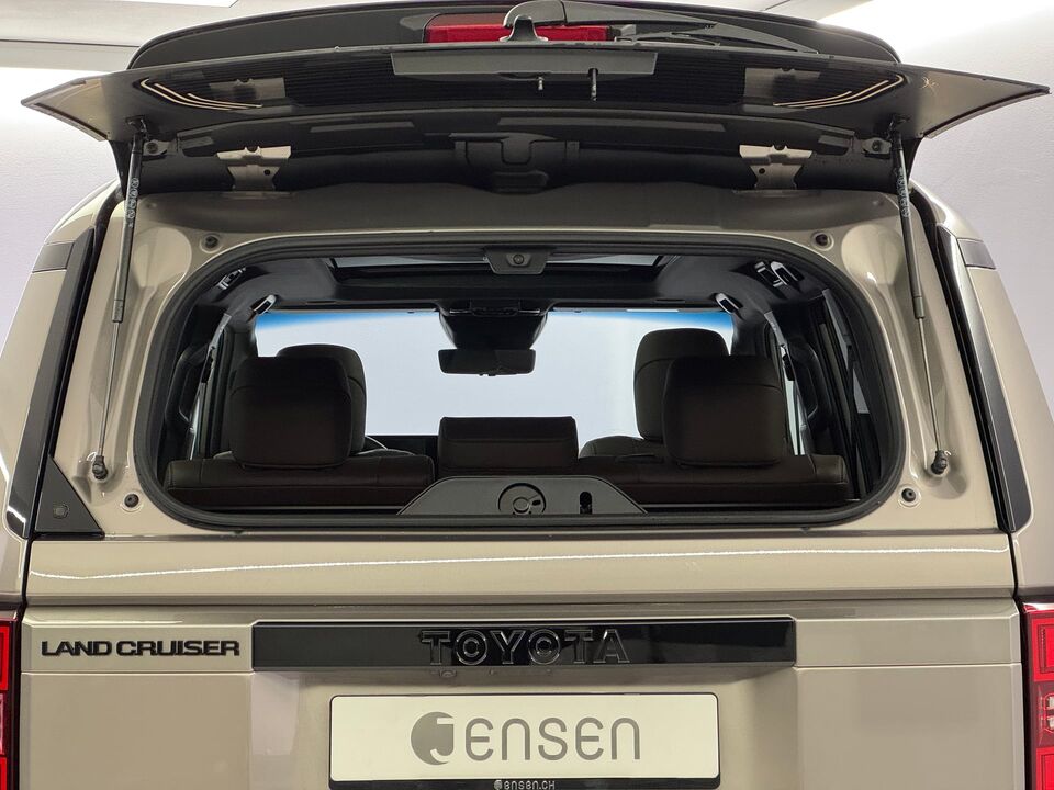 Land Cruiser 2.8 D 48V Invincible AWD